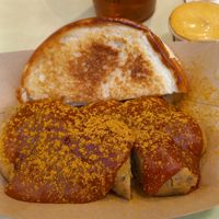 Vegan currywurst at VINCENT - Europa Passage in Hamburg