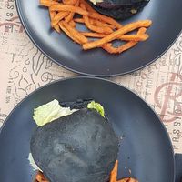 Vegan burger at Crop in Crete