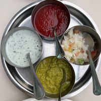 Dips (weißer Dips links nicht vegan!), richtig lecker ! at Taj Mahal in Funchal