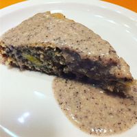 Homemade vegan banana cake with cacao and banana sauce at Delicias Naturales in San Cristobal De Las Casas