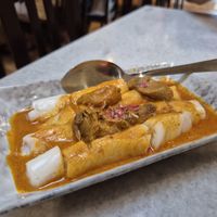 Curry rendang chee cheong fun at Yun Shan Ge Vegetarian House - Penang St in Penang