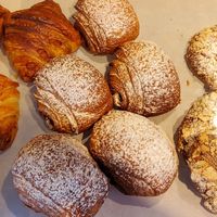  at Vogue Cakes in Vancouver