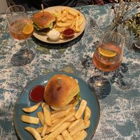 Vegane Burger at Cafe Rost in Mannheim