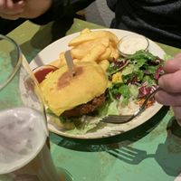 Kichererbsen Burger 🍔  at Cafe Rost in Mannheim