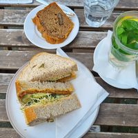Banana bread, tempeh toast, fresh mint and ginger tea at The Tea Lab in Rotterdam