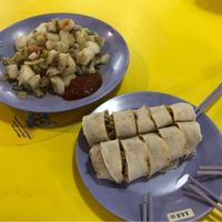 Eggless fried carrot and popiah at Tang Leng Chay Vegetarian 东龙斋素食 in Central Singapore