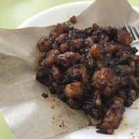 Black fried carrot cake at Su Shi Jia Xiang Wei 素食家乡味 in Central Singapore