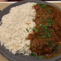 Soutzoukakia with basmati rice at Mama Tierra in Athens