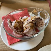 Ice cream  at La Retama in Zaragoza