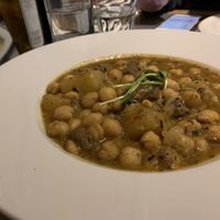 Chickpea mushroom stew at Teresa Carles Cocina Vegetariana in Barcelona