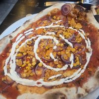 So sieht die Pizza in vegan und ohne Käse aus at Pizza Bande in Hamburg