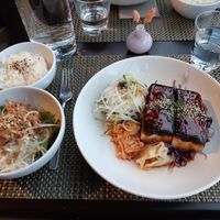 Teriyaki tofu comes with salad and rice at Hoku in Helsinki