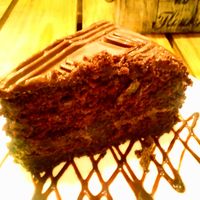 Torta de chocolate at El Jardín de Jazmín in Lima