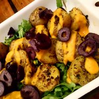 Papas at El Jardín de Jazmín in Lima