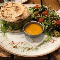 Venusian - chickpea based burger with mushrooms & aioli  at El Jardín de Jazmín in Lima