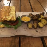 Veggie burger with potatoes  at El Jardín de Jazmín in Lima