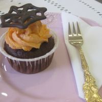 Chocolate Halloween cupcake at NomNom Vegan Bakery in Vienna