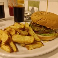 Este es el combo vegan queen 🌱 at OKEY Al Natural in Lima