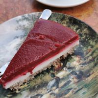 Veganer Himbeerkuchen at Huber in Freiburg