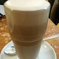 Heisse vegane Schokolade at Huber in Freiburg