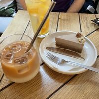 lemonade, iced chai and caramel chai cake  at Naspolya Nassolda in Budapest