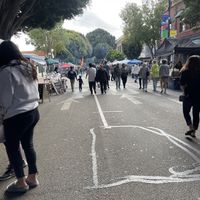 Lots of vendors but very few vegan items   at Farmer's Market in San Luis Obispo