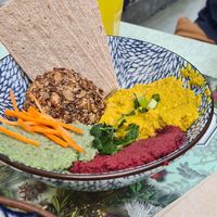 Mezze with different spreads at Le Botaniste in Ghent