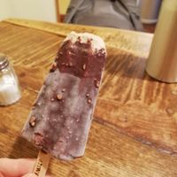 Peanut ice gream at Country Life Restaurant in Prague