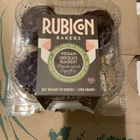 Vegan cupcakes at Whole Foods Market in Miami