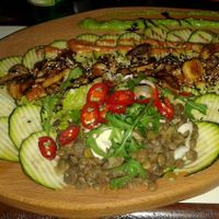 Zucchini carpaccio with brown lentil, grilled mushrooms, mango sauce and pea pesto at Matoni in Split