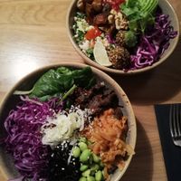 Korean and Middle Eastern bowls at simpleRAW in Copenhagen