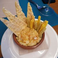 Hummus starter at Fang i Aram in Menorca
