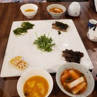 First course at SanChon Korean Temple Cooking - 산촌 사찰음식전문점 in Seoul