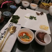 1st course at SanChon Korean Temple Cooking - 산촌 사찰음식전문점 in Seoul
