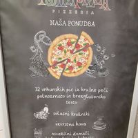 glutenfree vegan pizza available at Tottapizza in Maribor