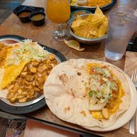 Huevos veganos with extra tortilla and peach sangria at La Salita in Albuquerque