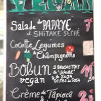 Menú vegano claramente identificada😍 at Pause Bobun in Paris