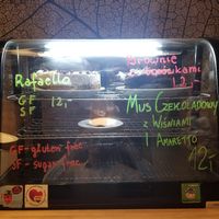 Cakes at Ahimsa Vegan Restaurant and Club in Wroclaw