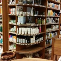 Photos of the store  at Holte Helsekost in Holte