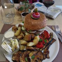 Mushroom burger at O'Vita in Parma