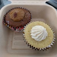 rum raisin and lemon cupcakes at Equelecua Cuban Cafe - Cloud Kitchen in Los Angeles