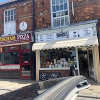 Exterior  at Blondes in Cottingham