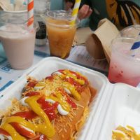  at Blondes in Cottingham