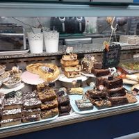   at Blondes in Cottingham