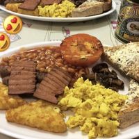 Big breakfast  at Blondes in Cottingham