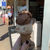 Chocolate and honeycomb ice cream  at Blondes in Cottingham