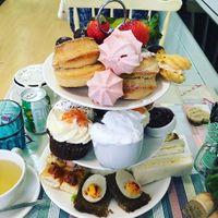   at Blondes in Cottingham