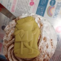 Simply the best white hot chocolate ever at Blondes in Cottingham