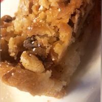 Crumble di mele con rum at Felice Ristorante Pizzeria in Lucca