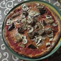 pizza ai funghi with FRESH mushrooms  at Felice Ristorante Pizzeria in Lucca